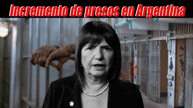 Preso tras las rejas a la izquierda, serie de celdas de prisión a la derecha, Patricia Bullrich en el centro; encabezado que dice 'Incremento de presos en Argentina'